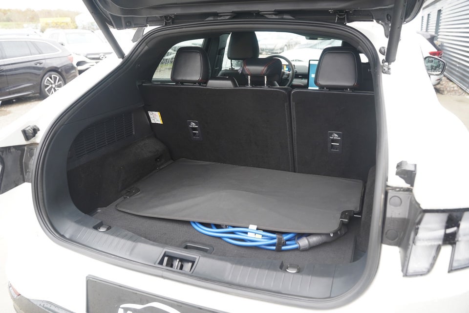 Ford Mustang Mach-E 98 Premium Extended Range 5d