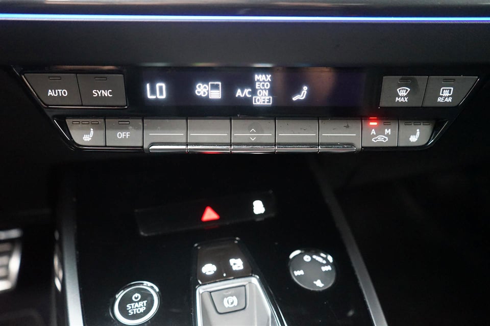 Audi Q4 e-tron 40 S-line 5d