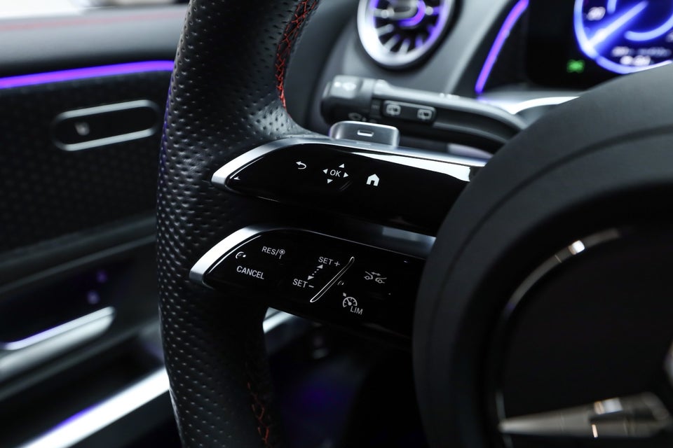 Mercedes EQB350 AMG Advance Plus 4Matic 5d