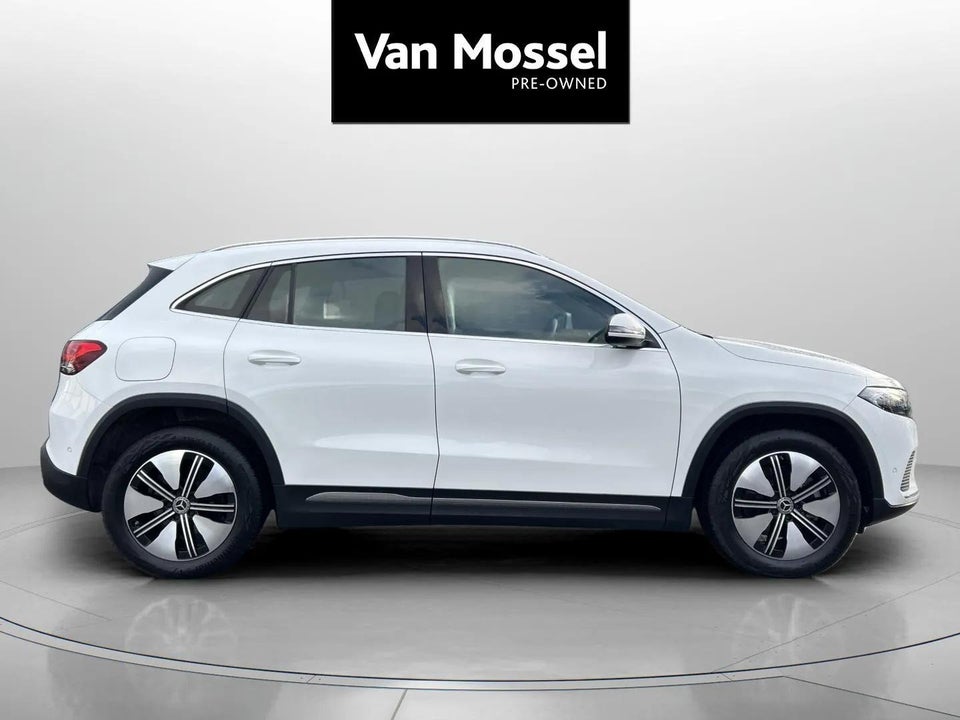 Mercedes EQA250 Progressive 5d