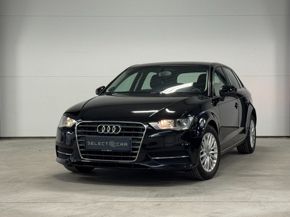 Audi A3 1,4 TFSi 140 Ambiente Sportback 5d