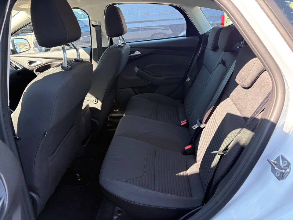 Ford Focus 1,0 SCTi 125 Titanium 5d