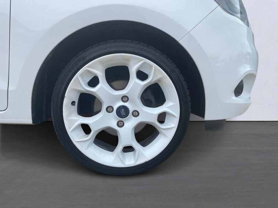 Ford Ka+ 1,2 Ultimate 5d