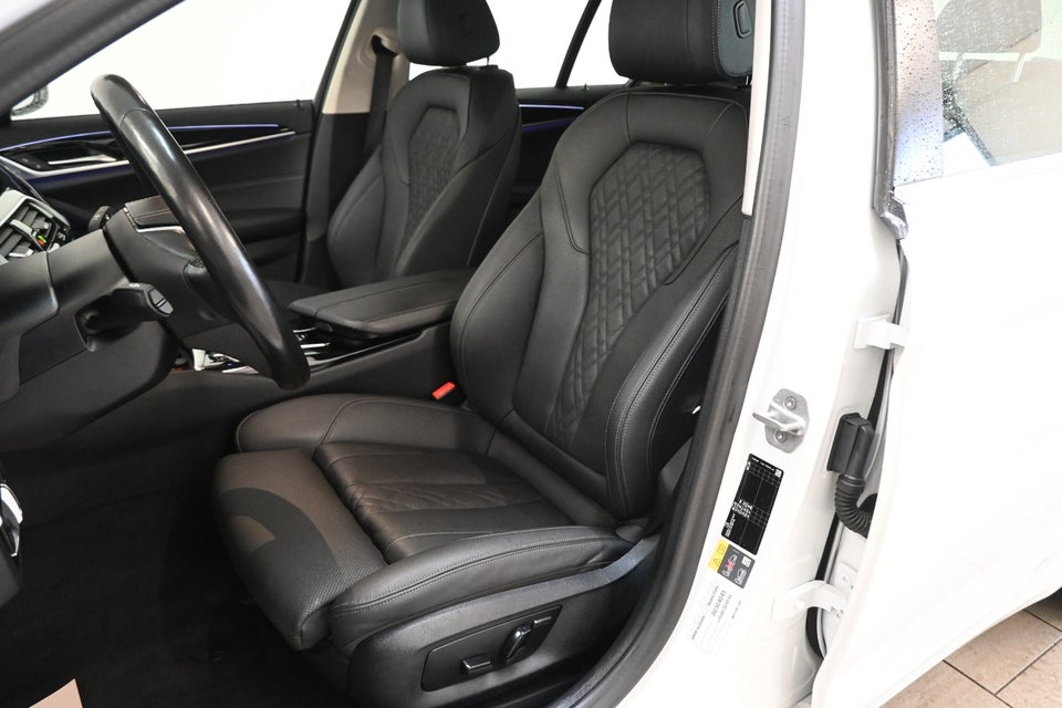 BMW 530e 2,0 Touring Sport Line aut. 5d