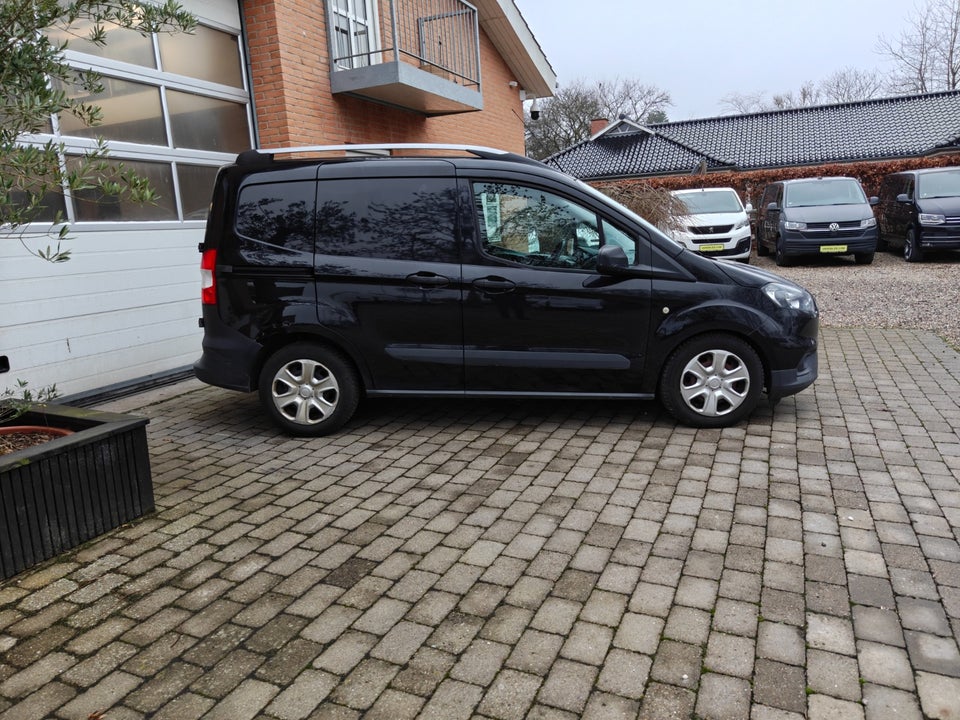 Ford Transit Courier 1,5 TDCi 100 Trend Van 4d