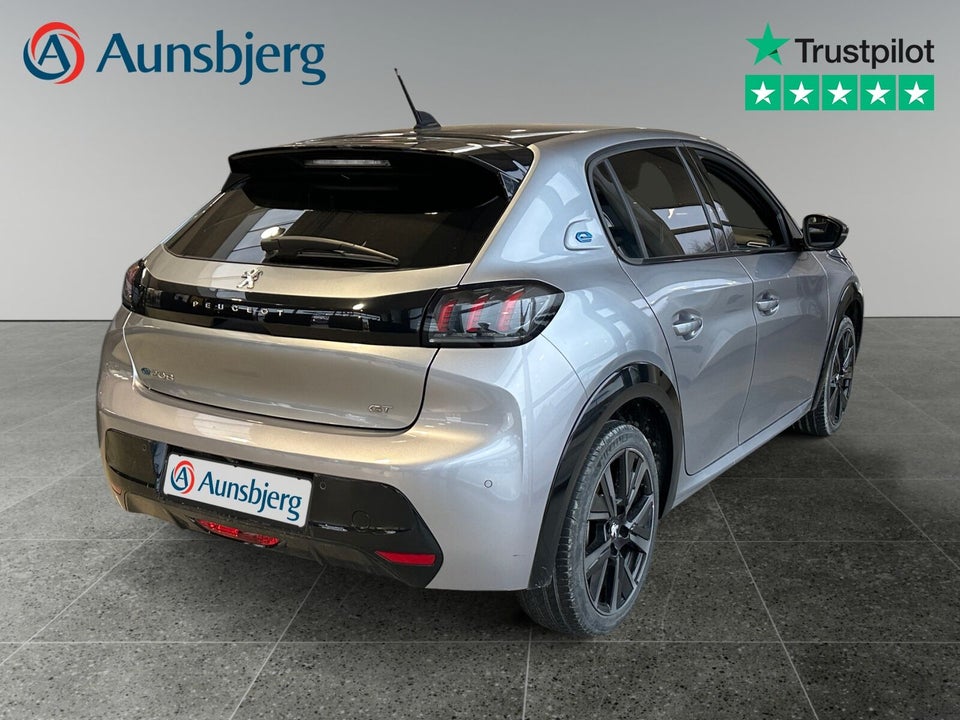 Peugeot e-208 50 GT 5d