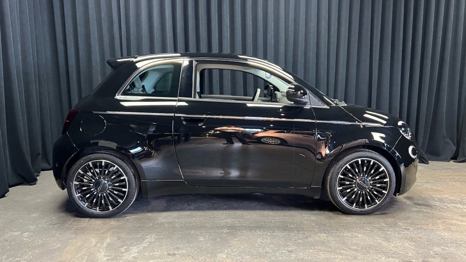 Fiat 500e 42 la Prima by Bocelli 3d