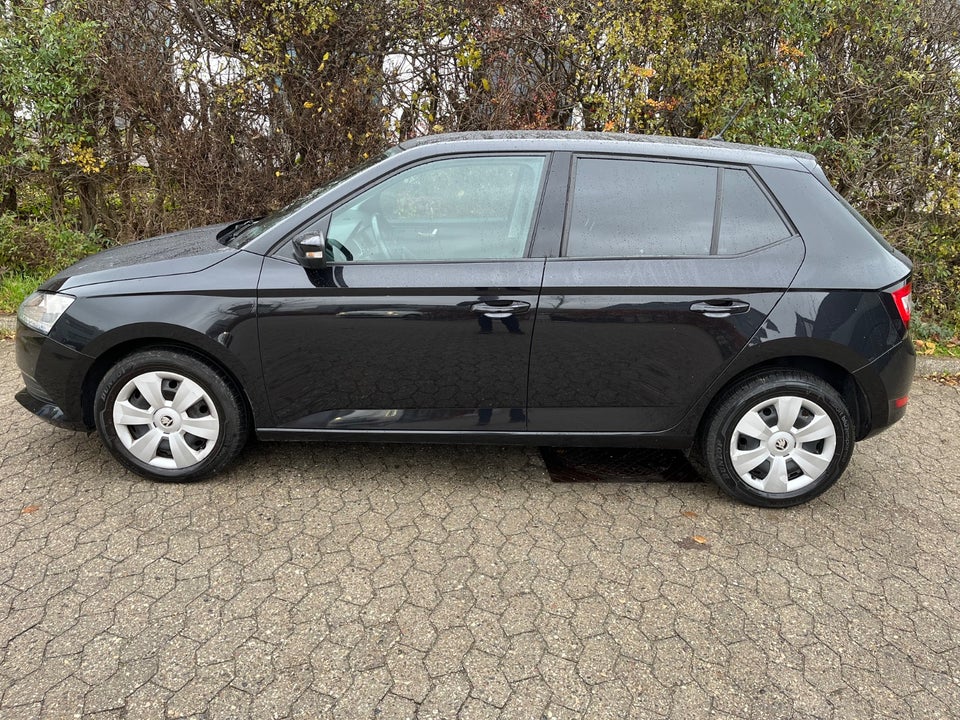 Skoda Fabia 1,0 MPi 60 Ambition 5d