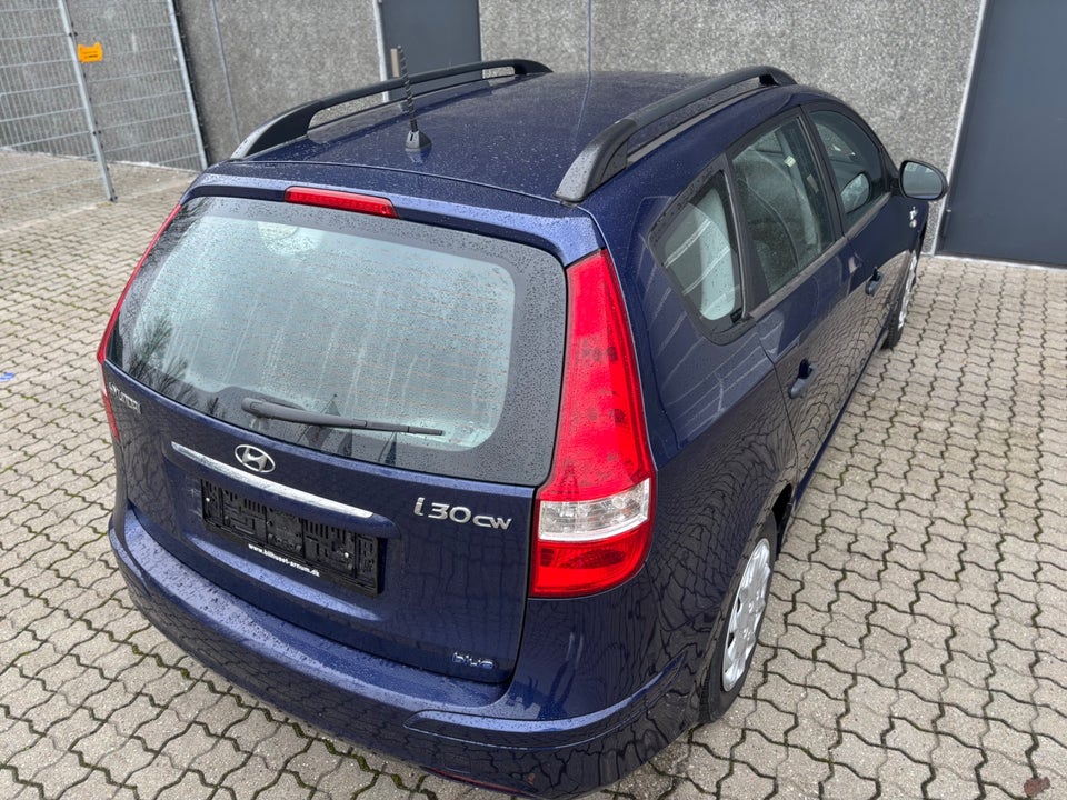 Hyundai i30 1,6 CRDi 90 Blue Drive 5d