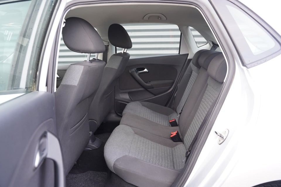 VW Polo 1,6 TDi 90 Comfortline BMT 5d