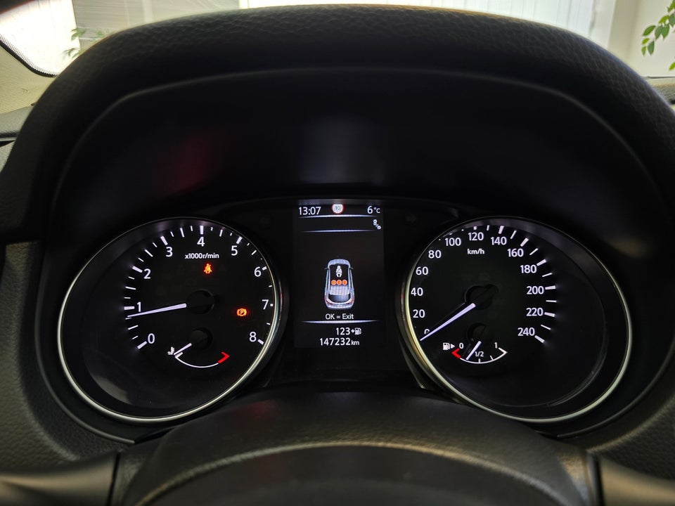 Nissan Qashqai 1,2 Dig-T 115 Tekna 5d