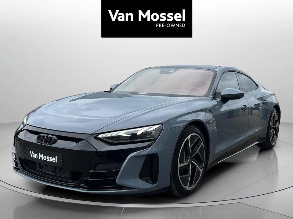 Audi e-tron GT quattro 4d
