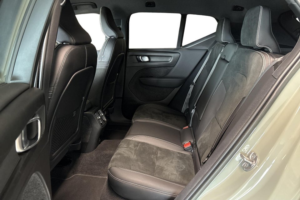 Volvo XC40 P6 ReCharge Core 5d
