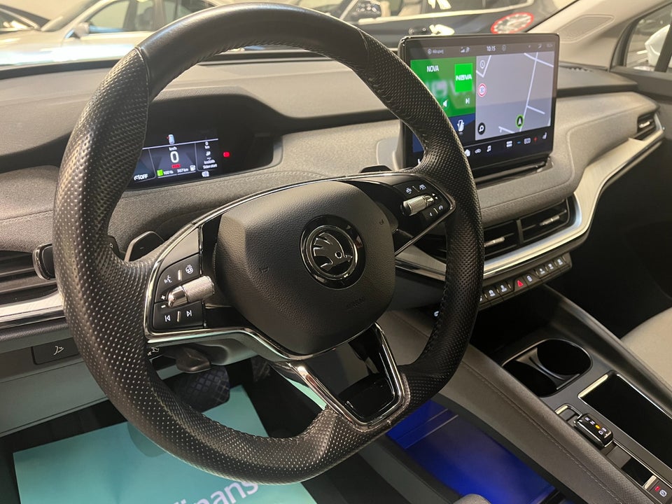 Skoda Enyaq 80x iV Loft 5d