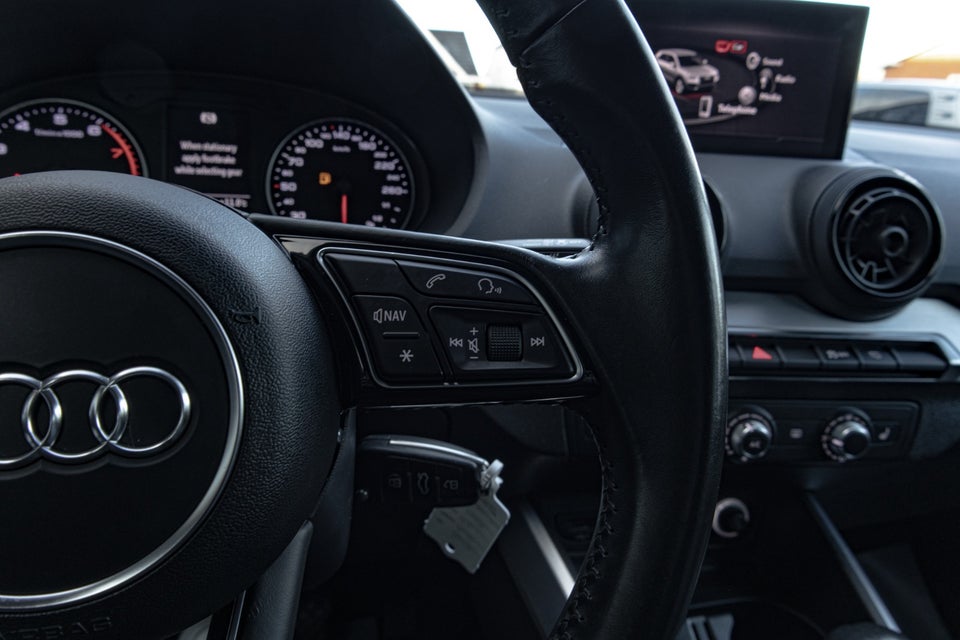 Audi Q2 1,4 TFSi 150 Sport S-tr. 5d