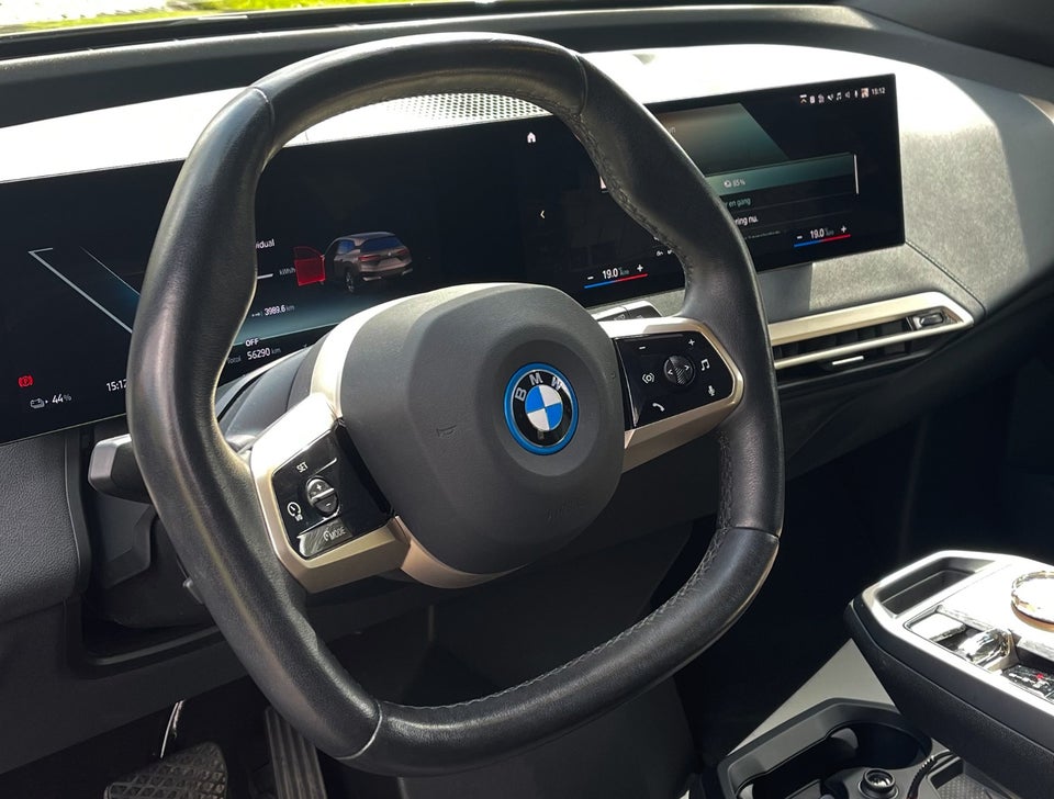 BMW iX xDrive40 Sport 5d
