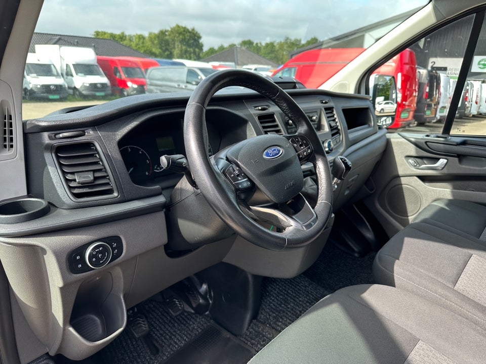 Ford Transit Custom 300 L2 2,0 TDCi 130 Trend