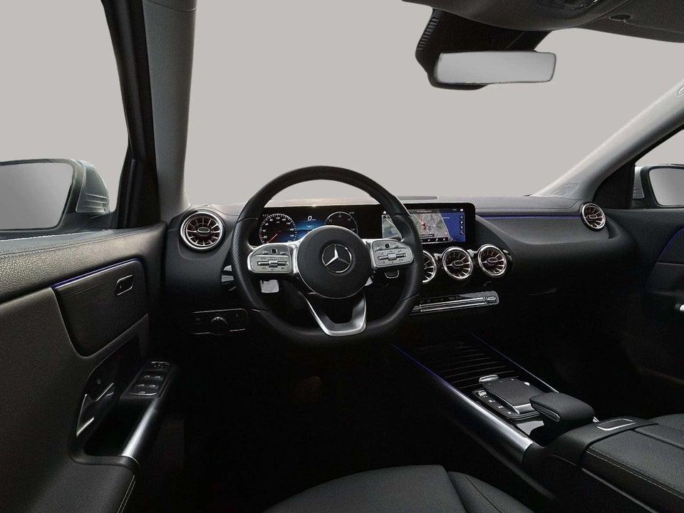 Mercedes EQA250+ Electric Art 5d