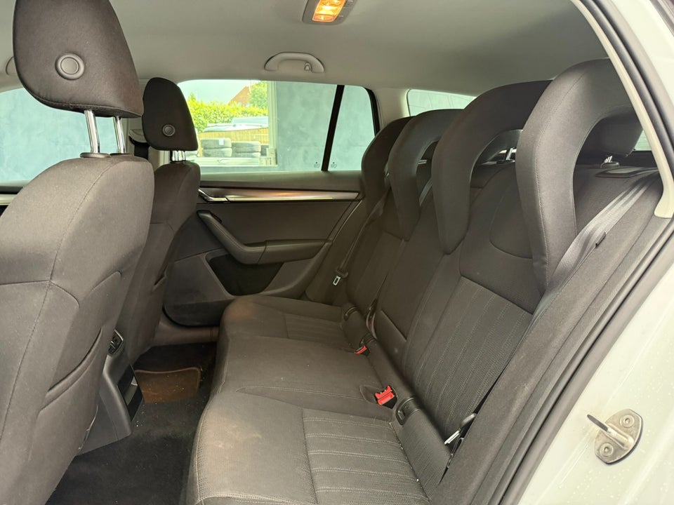 Skoda Octavia 1,5 TSi 150 Ambition Combi DSG 5d