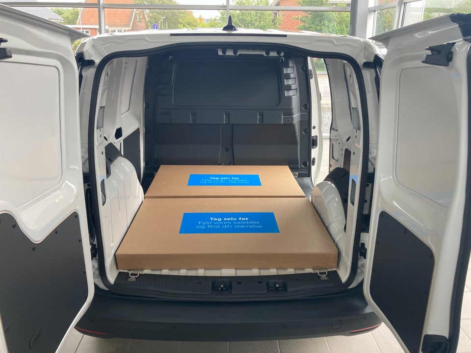 VW Caddy 2,0 TDi 102 Cargo