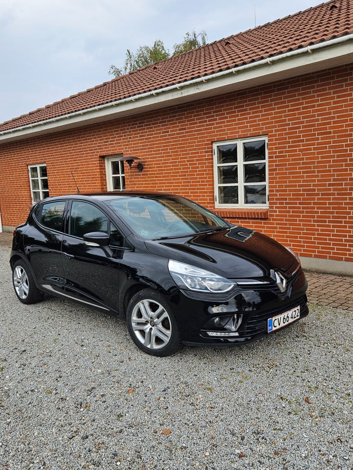 Renault Clio IV 1,5 dCi 90 Limited 5d