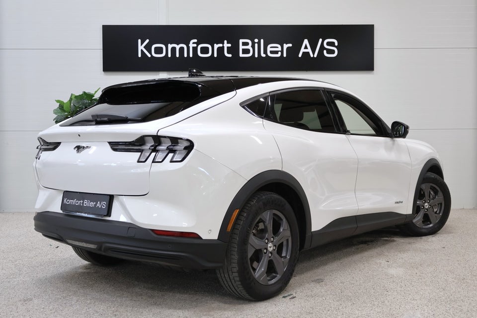 Ford Mustang Mach-E 75 Standard Range AWD 5d