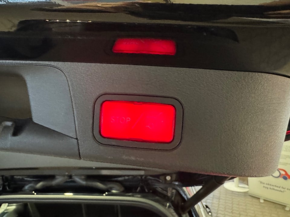 Mercedes EQB300 4Matic 5d