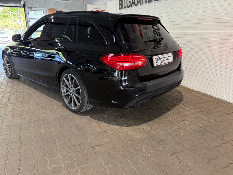 Mercedes C43 3,0 AMG stc. aut. 4Matic 5d