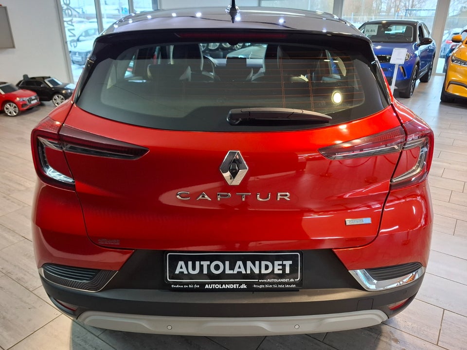 Renault Captur 1,6 E-Tech Intens 5d