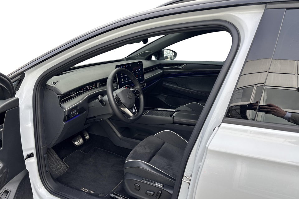 VW ID.7 86 Style S+ Tourer 5d