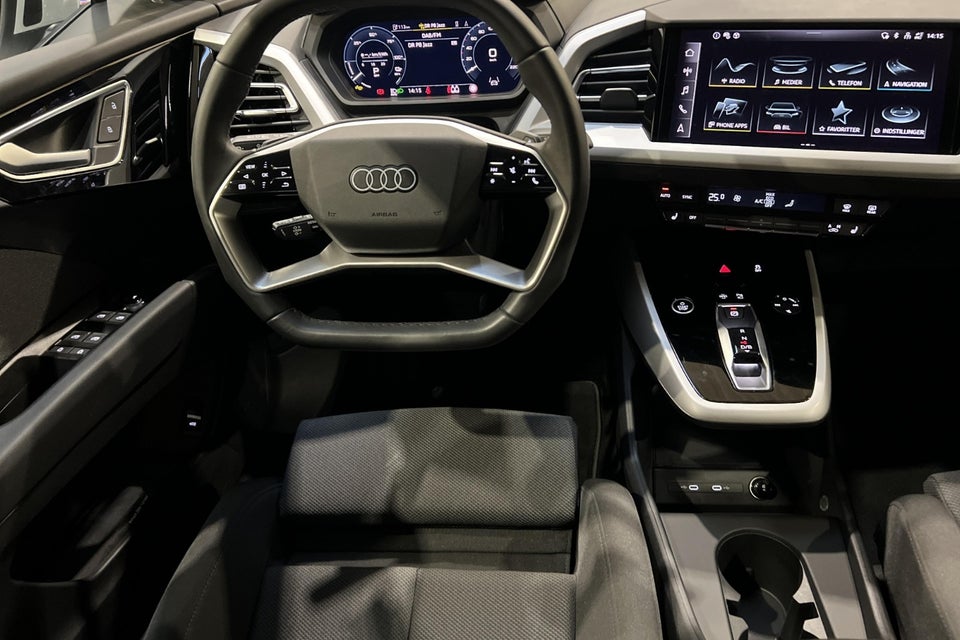 Audi Q4 e-tron 45 S-line 5d