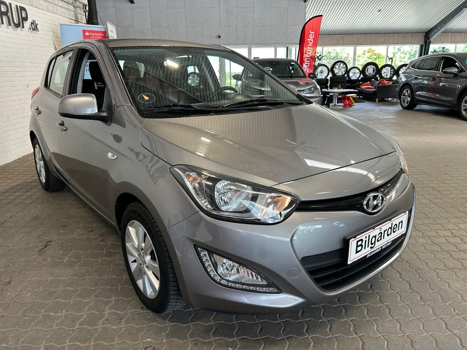 Hyundai i20 1,25 Classic XTR 5d