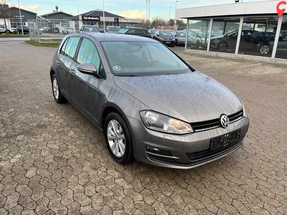 VW Golf VII 1,4 TSi 122 Comfortline BMT 5d