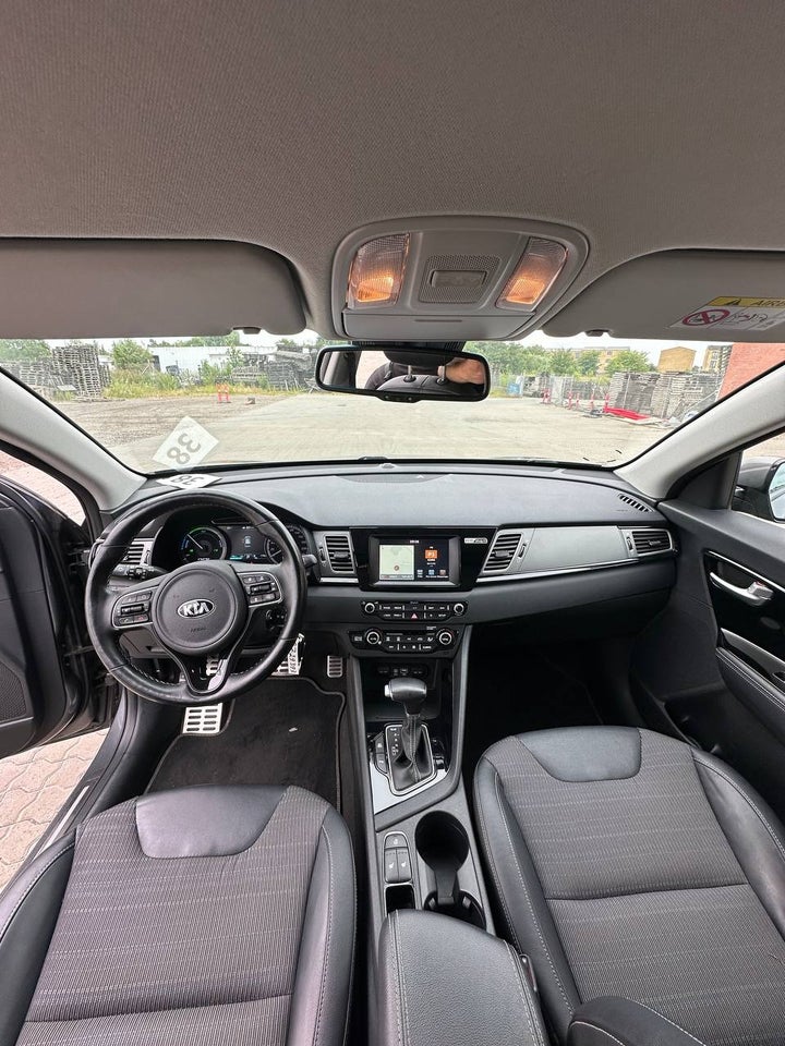 Kia Niro 1,6 PHEV Premium DCT 5d