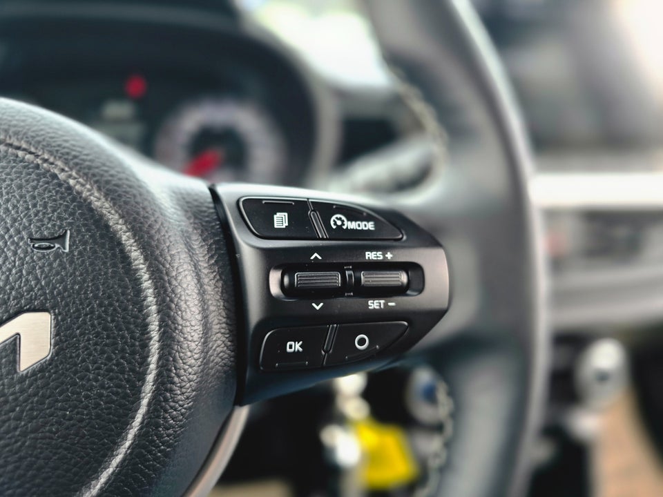Kia Picanto 1,0 Prestige Upgrade 5d
