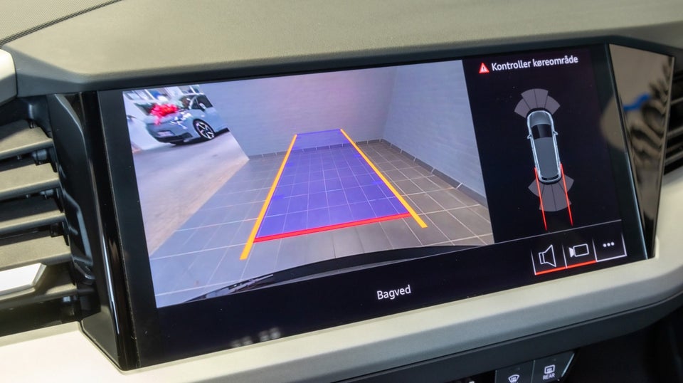 Audi Q4 e-tron 45 S-line 5d