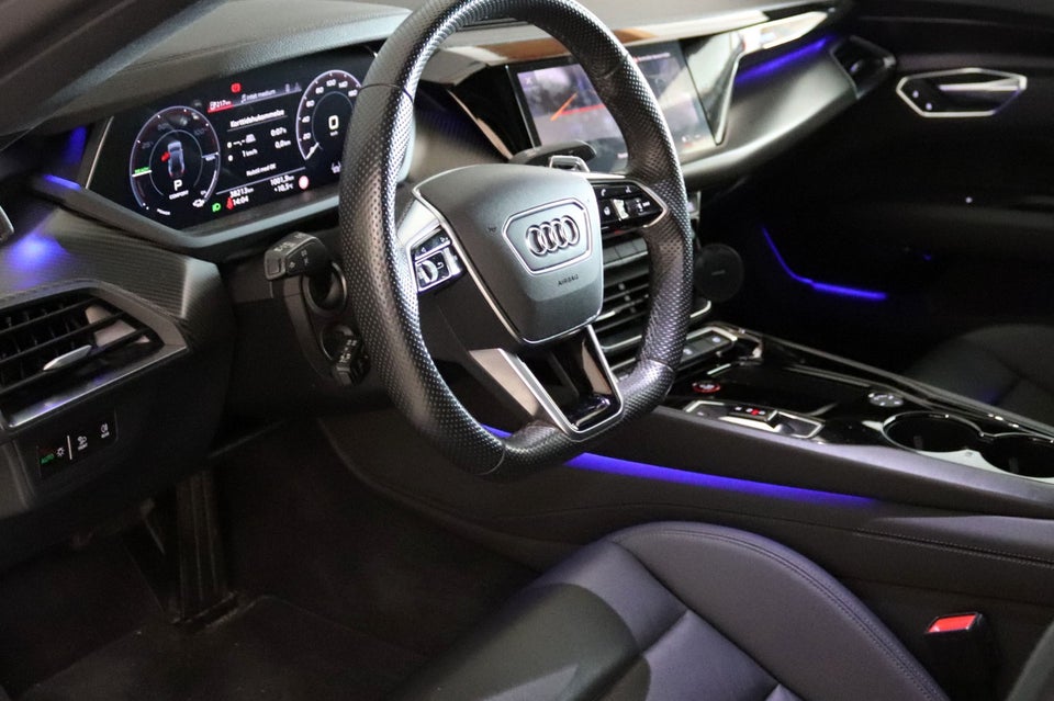 Audi e-tron GT quattro 4d