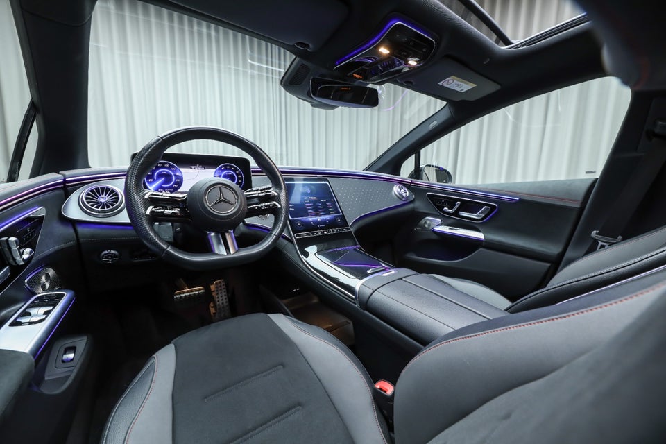 Mercedes EQE350 AMG Line 4Matic 4d