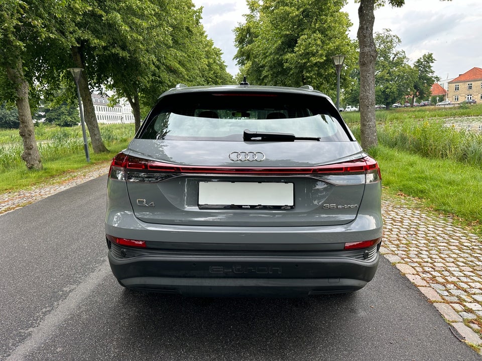 Audi Q4 e-tron 35  5d