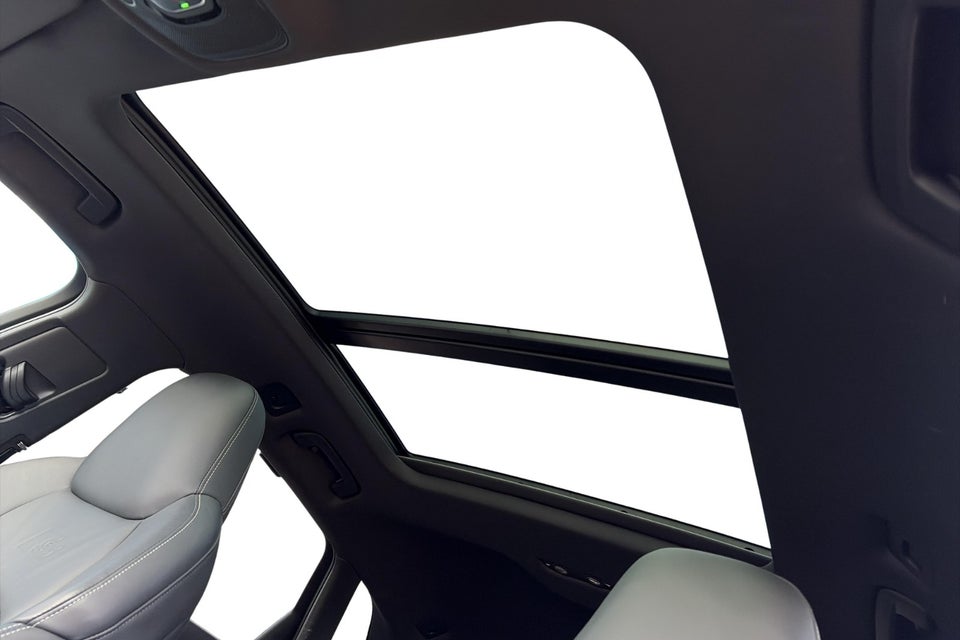 Audi Q8 e-tron 55 Advanced quattro 5d