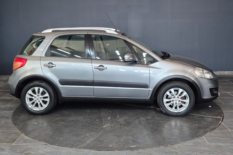 Suzuki SX4 1,6 CombiBack Tour 5d