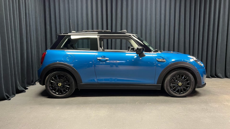MINI Cooper SE Edition Premium Plus 3d