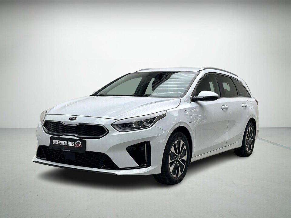Kia Ceed 1,6 PHEV Prestige SW DCT 5d
