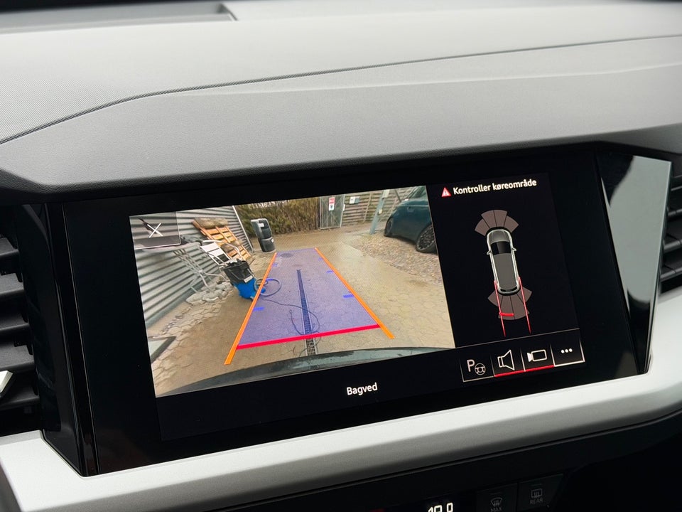 Audi Q4 e-tron 40 Advanced 5d