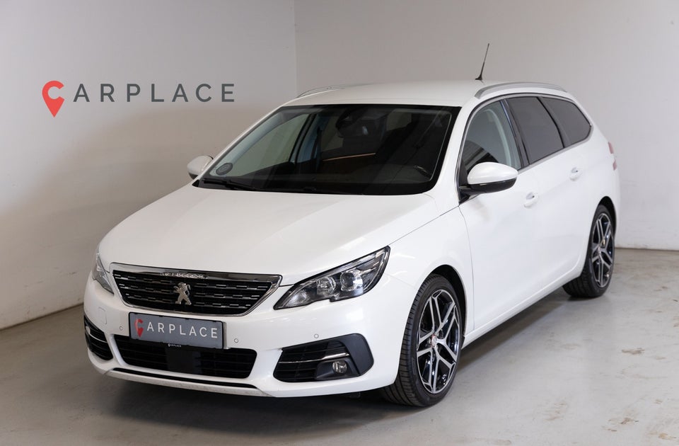 Peugeot 308 1,5 BlueHDi 130 Allure Pack 5d