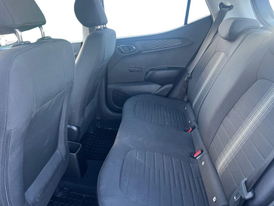 Hyundai i10 1,0 MPi Essential 5d