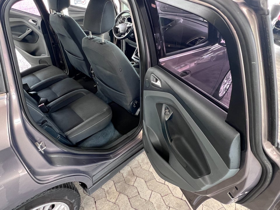 Ford C-MAX 1,6 TDCi 115 Titanium 5d