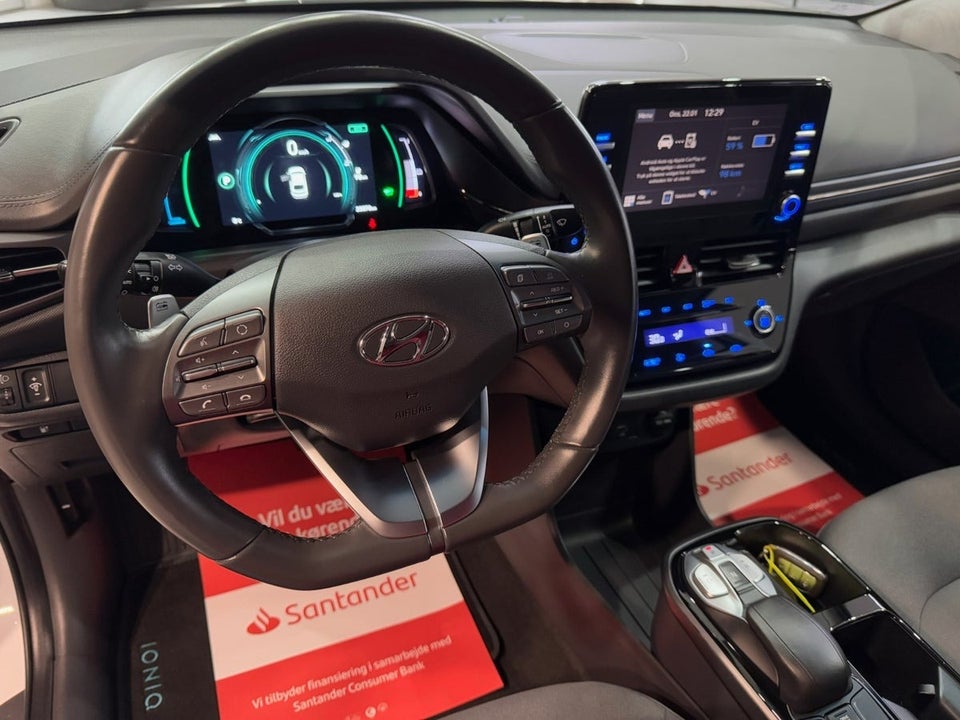 Hyundai Ioniq 40 EV Trend 5d