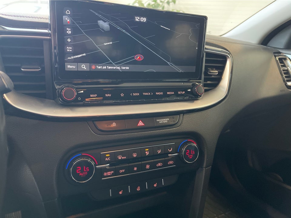 Kia XCeed 1,6 PHEV Upgrade DCT 5d