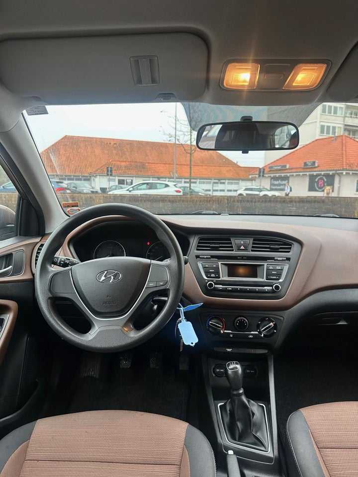 Hyundai i20 1,25 Active 5d